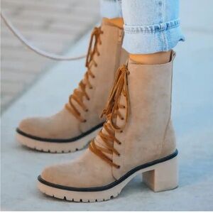 NIB 6 Pack Oasis Society Vegan Leather Suede Tan Lace Up Boots
